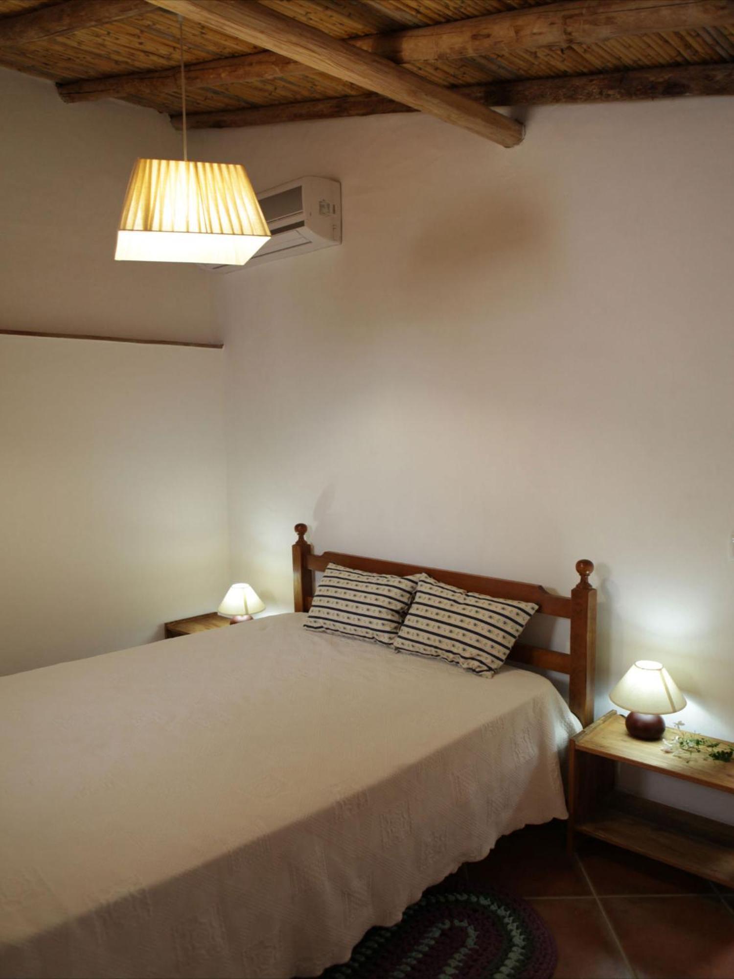 Casas Do Palheiro Velho Guest House Кастро Марим Екстериор снимка